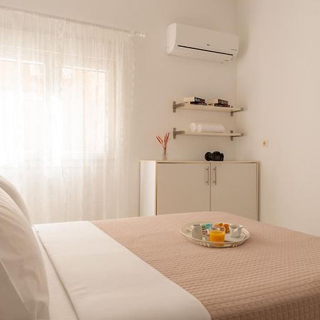 Elio A 1Bdr Apt With Garden 1 Min From The Beach By Hospi Heraklion Zewnętrze zdjęcie
