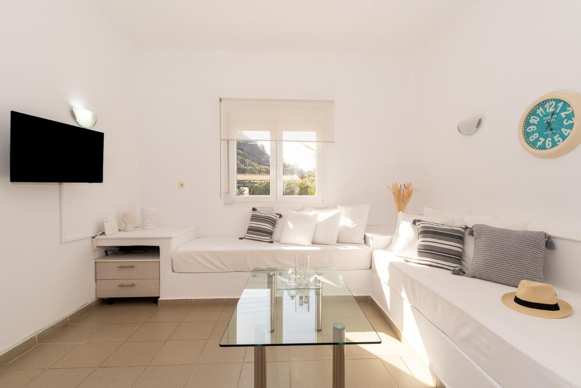 Elio A 1Bdr Apt With Garden 1 Min From The Beach By Hospi Heraklion Zewnętrze zdjęcie