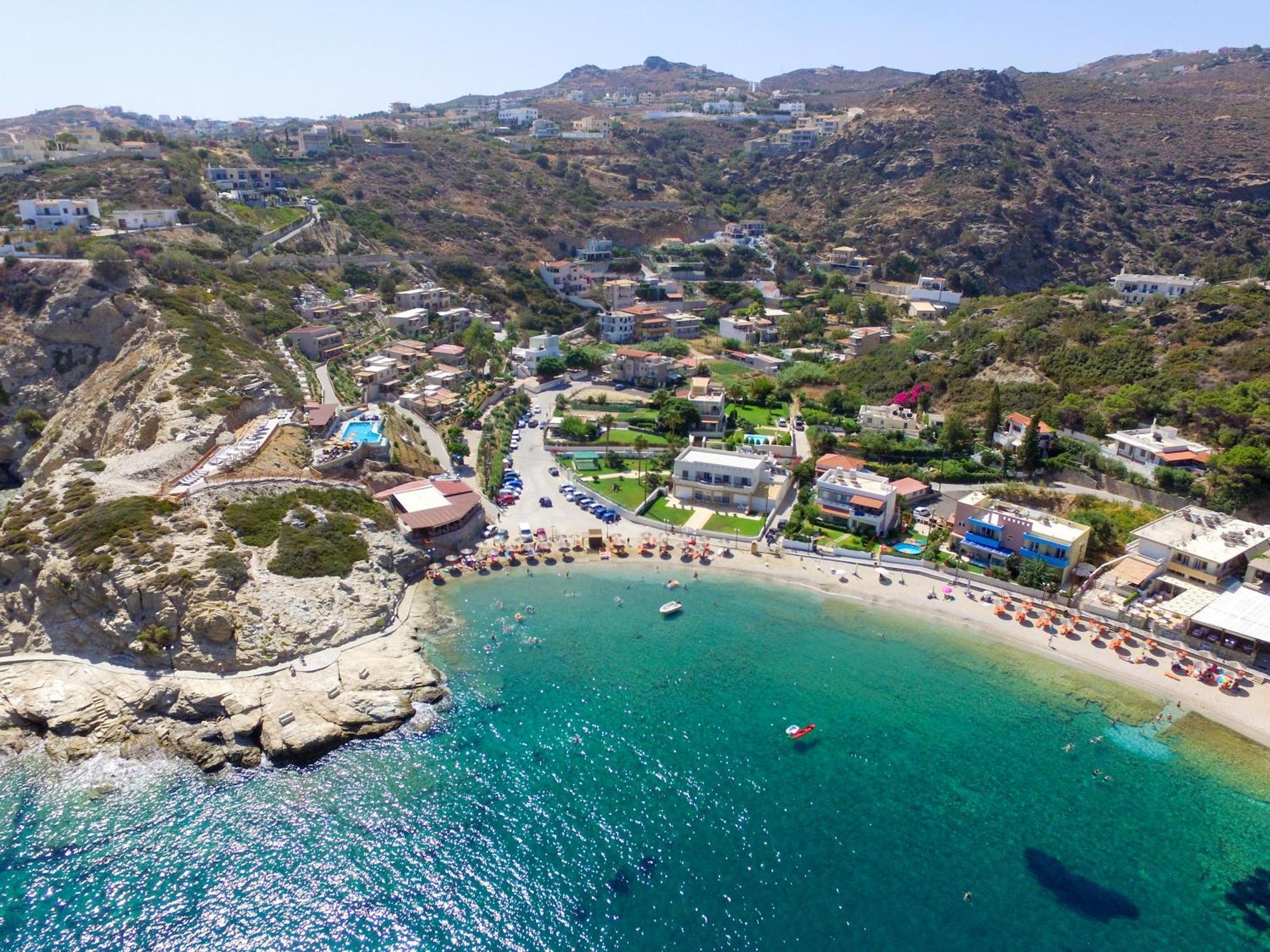 Elio A 1Bdr Apt With Garden 1 Min From The Beach By Hospi Heraklion Zewnętrze zdjęcie