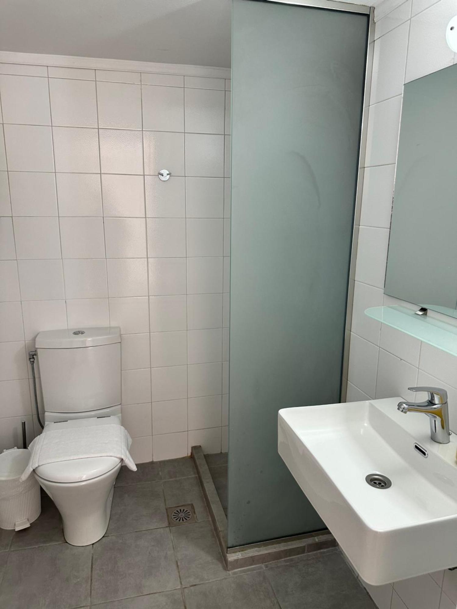Elio A 1Bdr Apt With Garden 1 Min From The Beach By Hospi Heraklion Zewnętrze zdjęcie